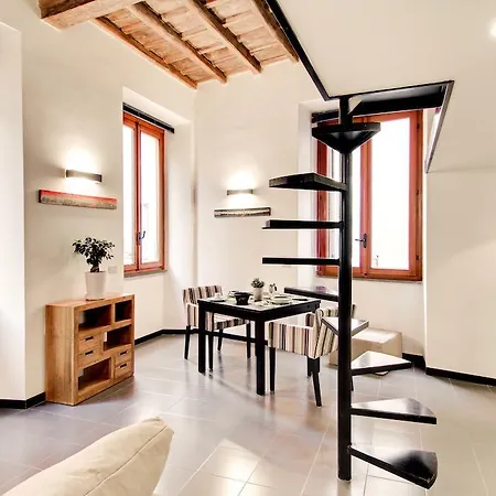 Casawally Rome Room photo
